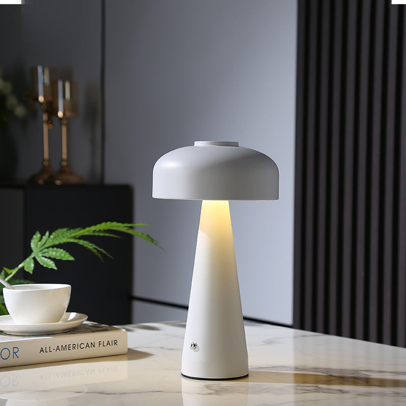 Cordless mushroom table lamp – view 7
