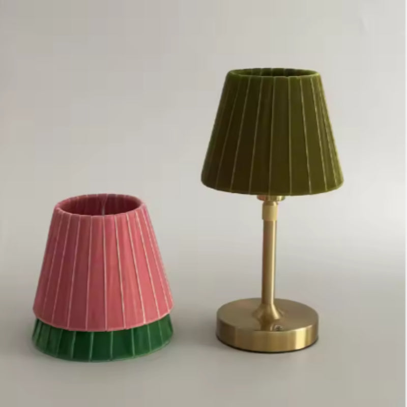 Cordless fabric table lamp