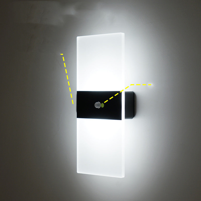 Magnetic rechargeable wall light in black, rectangle, white light