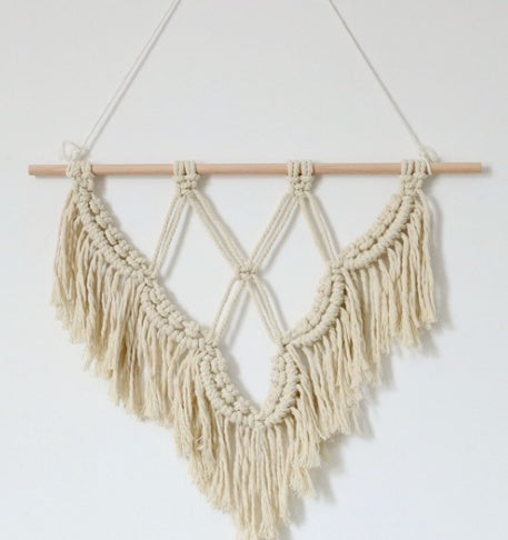 Handmade boho macramé wall hanging in 40 x 50 cm, white