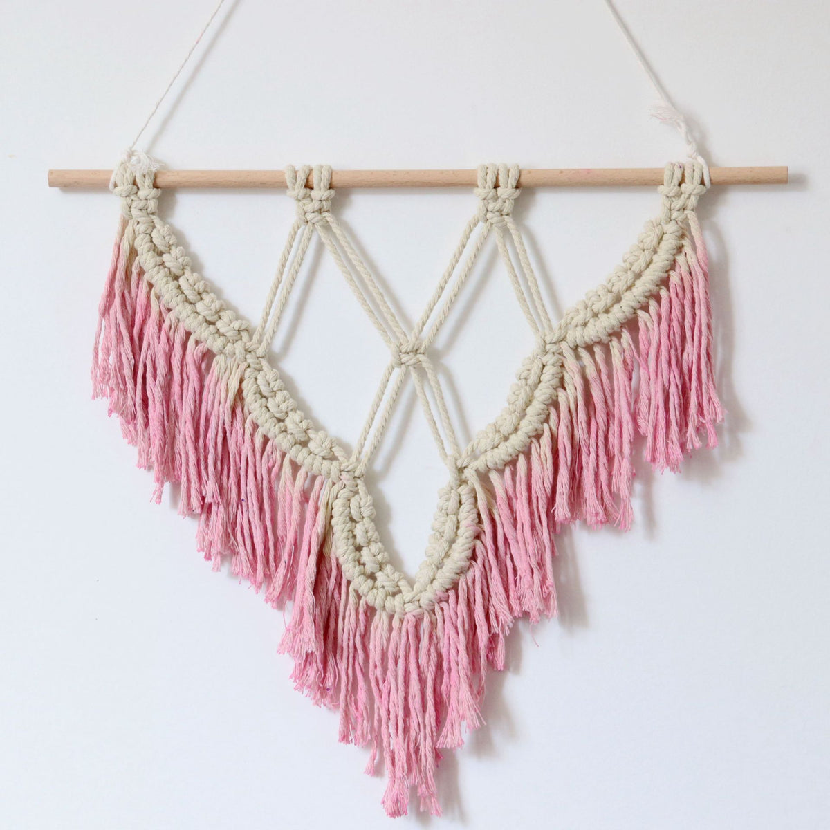 Handmade boho macramé wall hanging in 40 x 50 cm, pink