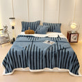 Textured jacquard throw blanket – view 6