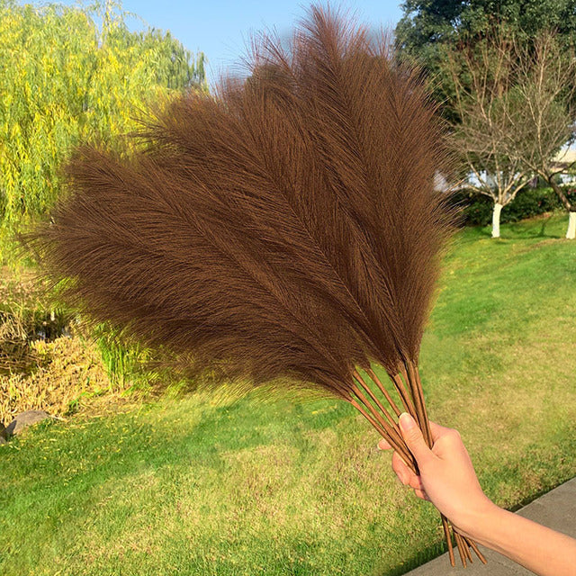 Artificial pampas grass bouquet in Style D