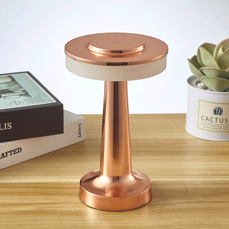 Cordless touch table lamp – view 7